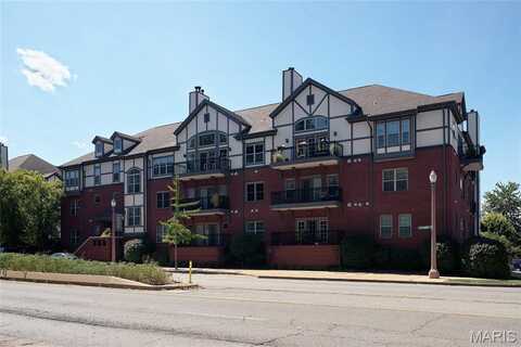 2211 S Grand Boulevard, Saint Louis, MO 63104