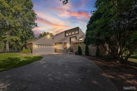 53 Cheshire Drive, Maryville, IL 62062