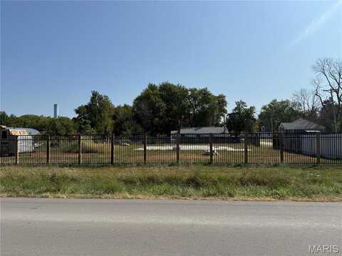 103 E Howard Street, Bellflower, MO 63333