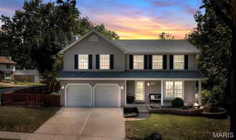 2828 Tall Oak Drive, Oakville, MO 63129