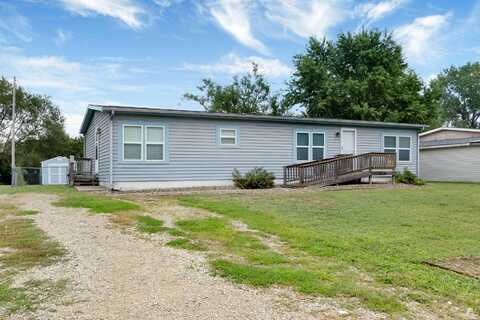 2814 Nelsons Landing, Manhattan, KS 66502