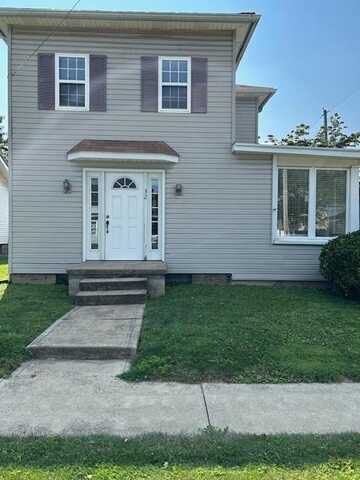 32 Sharon St., Shelby, OH 44875