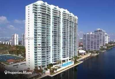 3675 N Country Club Dr, Aventura, FL 33180