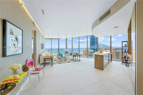 18975 Collins Ave, Sunny Isles Beach, FL 33160