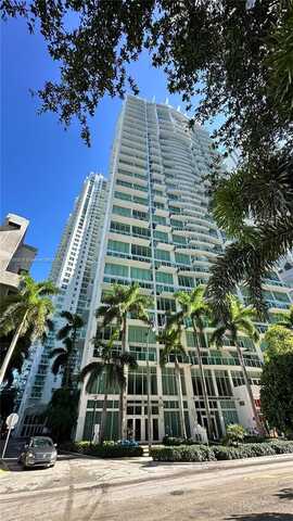 41 SE 5th St, Miami, FL 33131