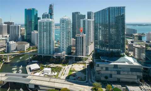 31 SE 6th St, Miami, FL 33131
