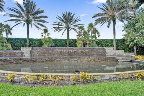 3695 W Gardenia Ave, Weston, FL 33332