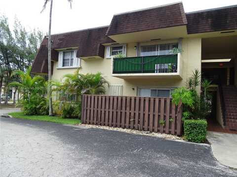 13730 SW 90TH AVE, Miami, FL 33176