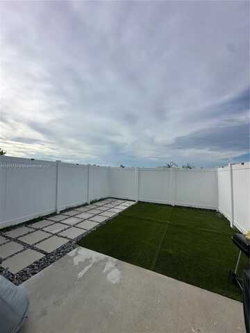 1070 Nw 6th Terrace 1070 nw 6th terrace, Florida City, FL 33034