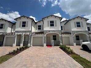 2516 SE 27th Dr, Homestead, FL 33035
