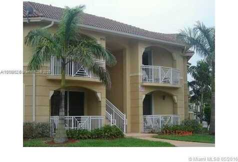 8936 W Flagler St, Miami, FL 33174