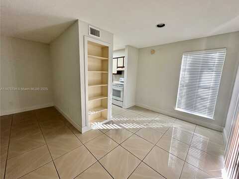 915 Riverside Dr, Coral Springs, FL 33071