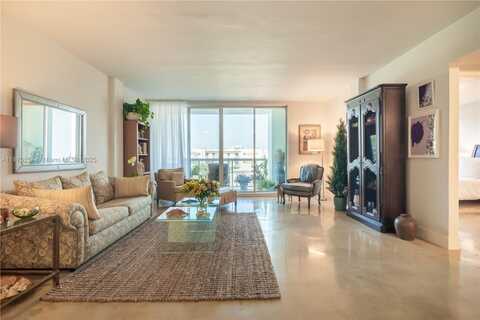 9381 E Bay Harbor Dr, Bay Harbor Islands, FL 33154
