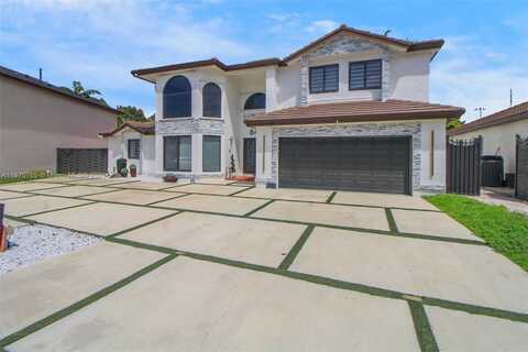 8467 NW 201st Ter, Miami, FL 33015