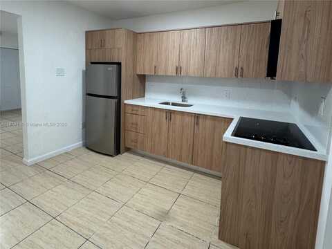 713 SW 44th Ct, Miami, FL 33134