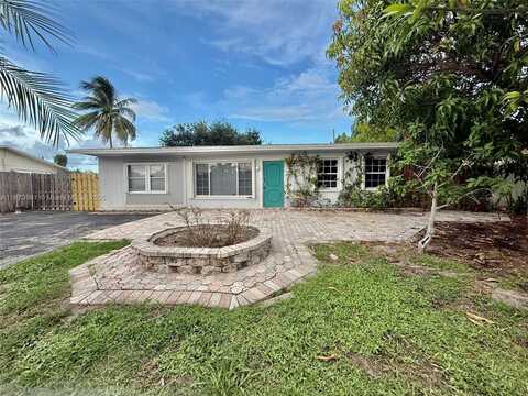 2730 NE 9th Ter, Pompano Beach, FL 33064