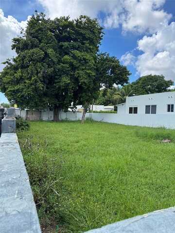 724 NW 47th Terrace, Miami, FL 33127