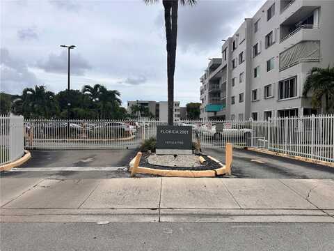 11715 SW 18th St, Miami, FL 33175