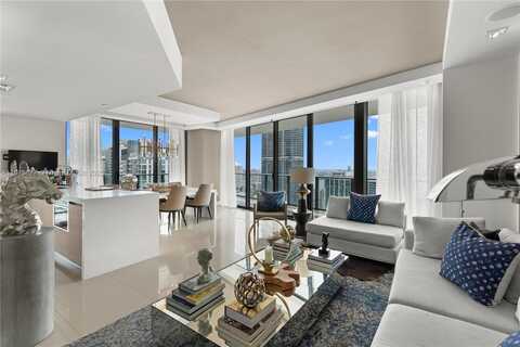 1300 S Miami Ave, Miami, FL 33130