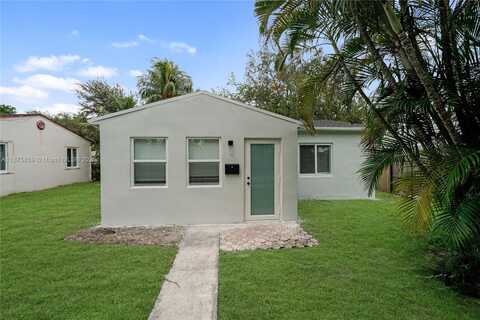2431 Coolidge St, Hollywood, FL 33020