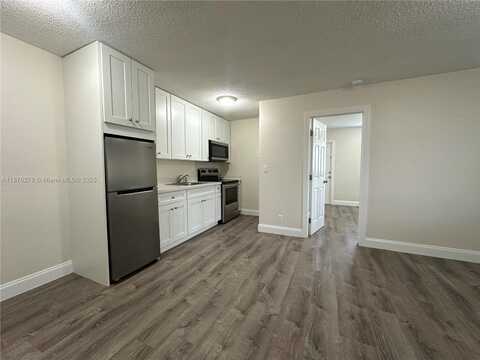 5901 NE 18th Ave, Fort Lauderdale, FL 33334