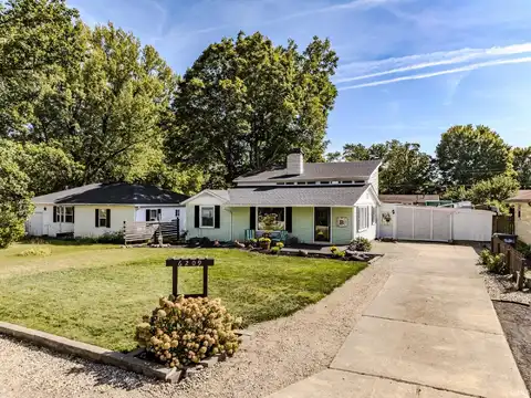 6209 W Gray Street, Muncie, IN 47304