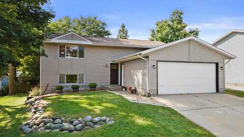 1606 Pleasant View Ave, Waukesha, WI 53188