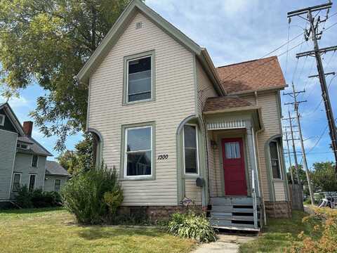 1300 Park Ave, Racine, WI 53403