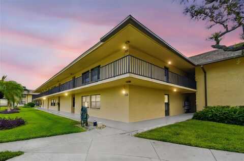 12300 VONN RD, LARGO, FL 33774