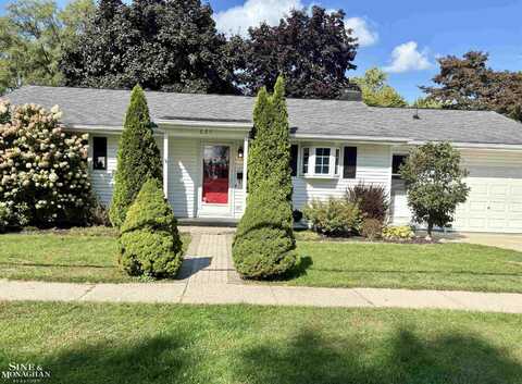 635 N 3rd, Saint Clair, MI 48079