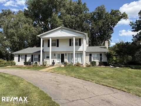 52406 Scotch Pine, Shelby, MI 48316