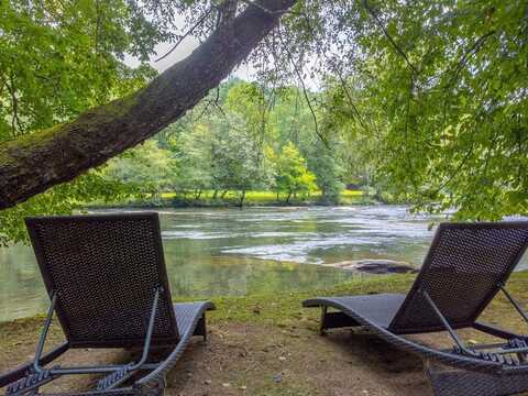 345 Mission Dam Road, HAYESVILLE, NC 28904