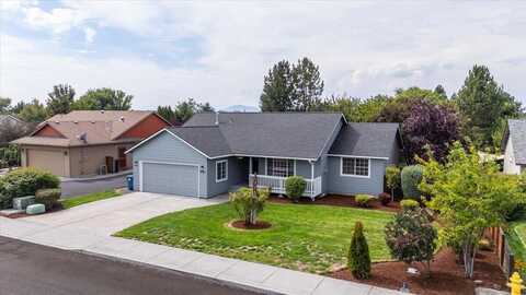 2655 NW 15th Street, Redmond, OR 97756
