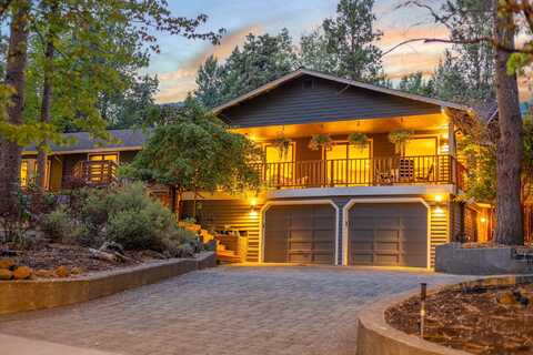 1510 NW West Hills Avenue, Bend, OR 97703