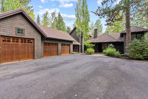 61709 Tam McArthur Loop, Bend, OR 97702
