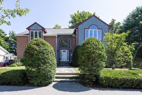 290 Central Ave, Milton, MA 02186