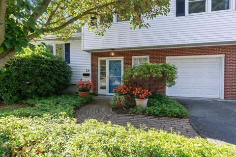 29 Sonning Road, Beverly, MA 01915