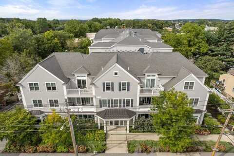 77 Court St, Newton, MA 02458