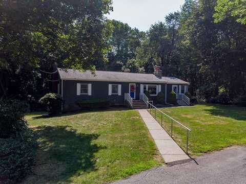 55 Central Ave, Paxton, MA 01612