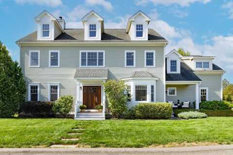 4 Penny Lane, Beverly, MA 01915