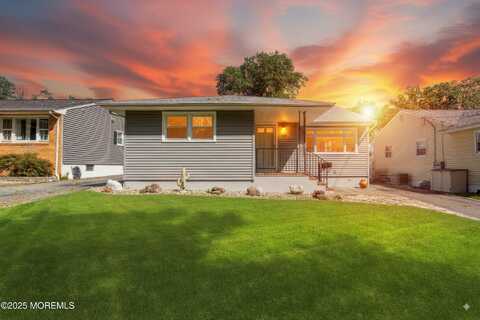 118 Willry Street, Woodbridge, NJ 07095
