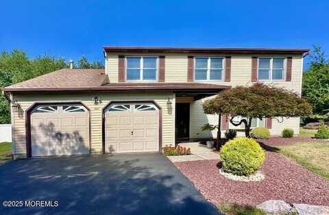 4 Monterey Lane, Manalapan, NJ 07726