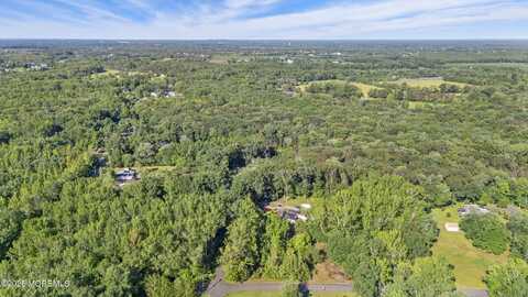 8 W Medford Avenue, Medford, NJ 08055