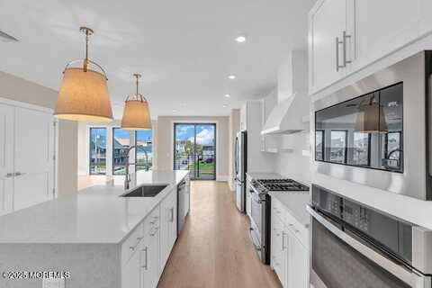 215 2nd Avenue, Asbury Park, NJ 07712