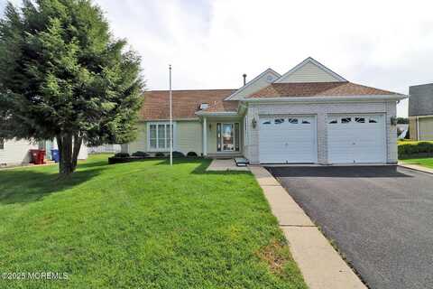 5 Corfu Court, Toms River, NJ 08757