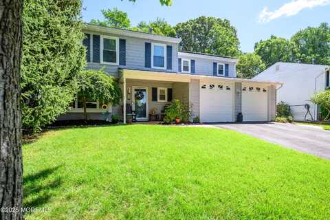 26 Sweetbriar Trail, Howell, NJ 07731