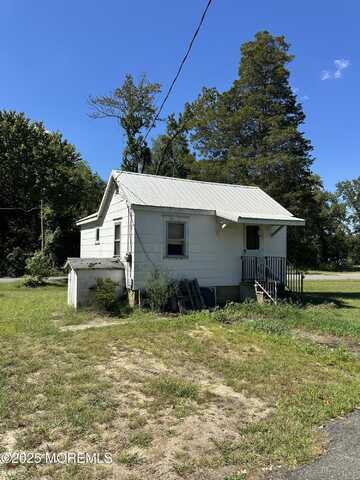 102 Archertown Road, New Egypt, NJ 08533