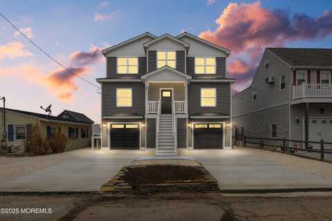 14 W Boat Drive, Little Egg Harbor, NJ 08087
