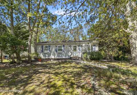 192 Dolphin Road, Manahawkin, NJ 08050