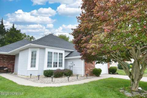 1461 Burr Oak Road, Toms River, NJ 08755